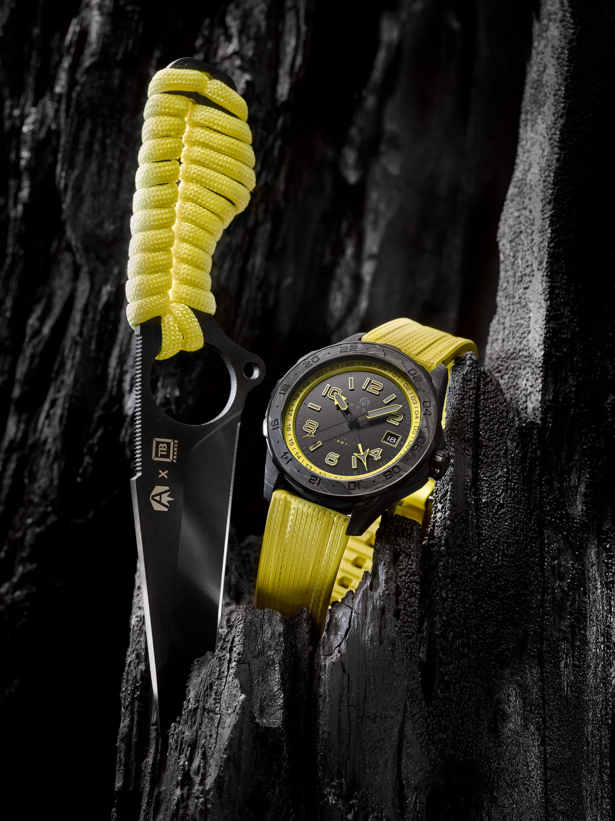 Akrone C-03 GMT Volt lifestyle view